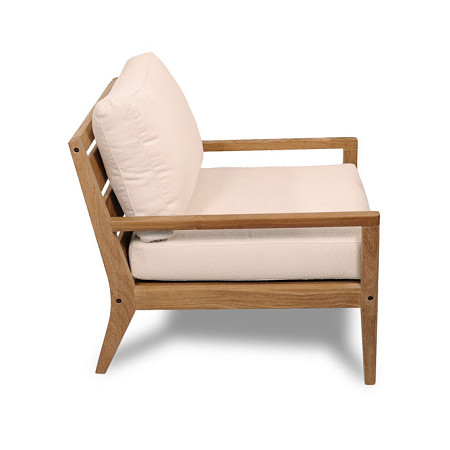 Poltrona Malibu Com Almofada