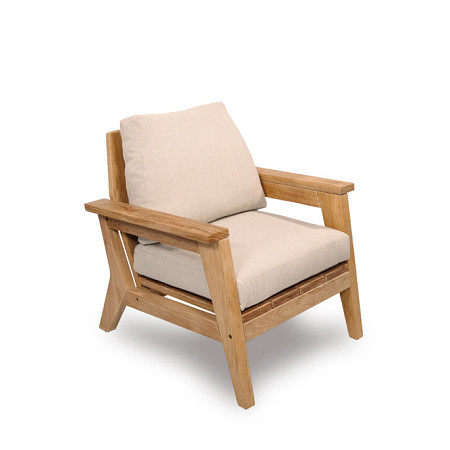 Poltrona Mucuri Com Almofada